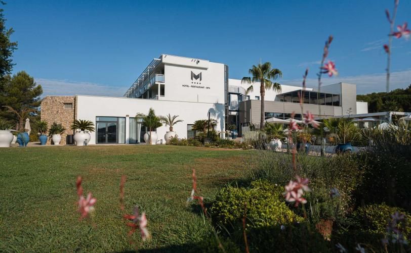 Mouratoglou Hotel & Resort