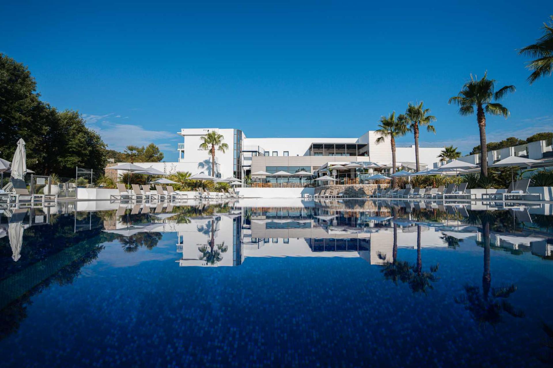 3 nights booked <strong>= 1 night free</strong>