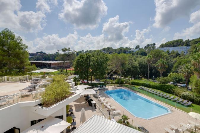 Mouratoglou - Piscines